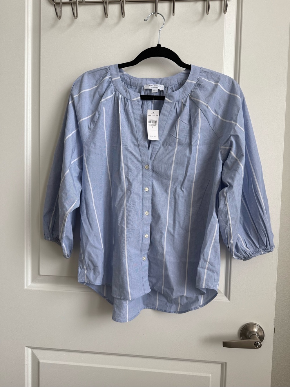 Ann Taylor Weekend Blue Striped Button up Puff Sleeve Blouse - Picture 2 of 4